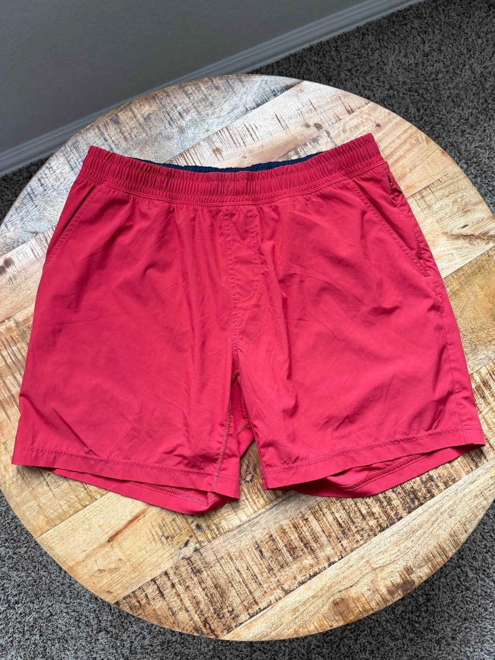 Rhône Men’s 7” Mako Lined Performance Training Shorts Red